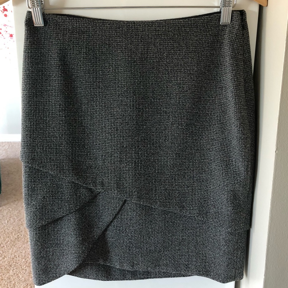 The Limited Gray/Black Skirt